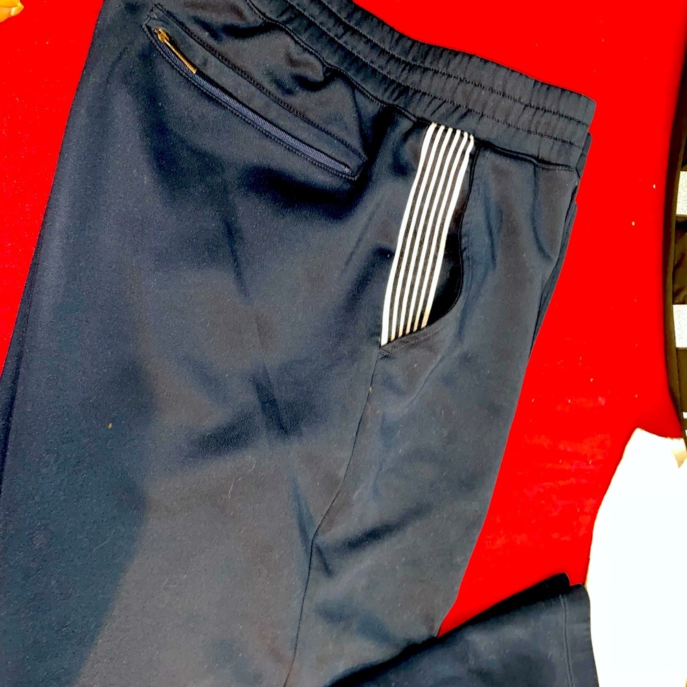 Perry Ellis pants, elasticated waist size L